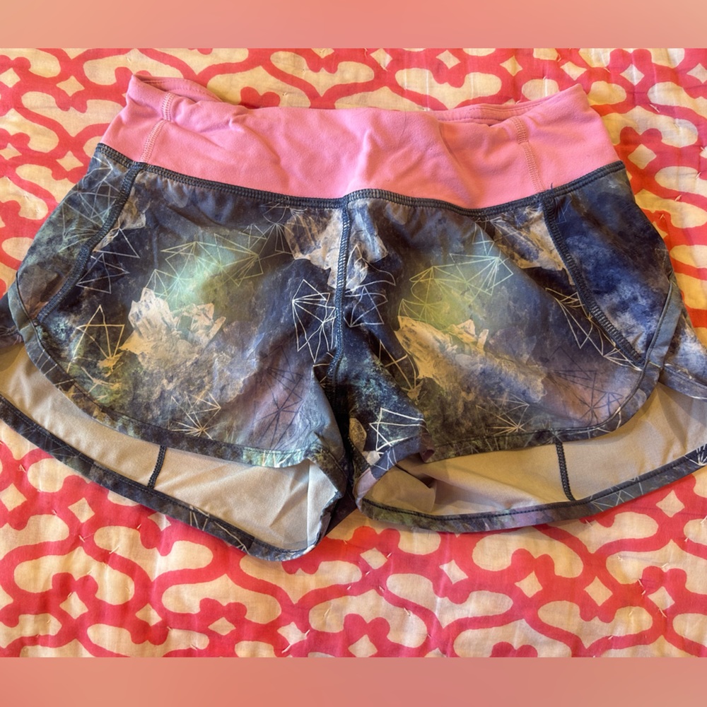 ivivva (kids lululemon) discontinued (fit like lululemon speed up size 0-2)